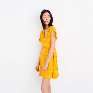 Madewell Silk Balladonna Mini Dress in Painted Carnations, Size 2, Yellow